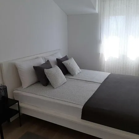 Lägenhet Pepina Vodice