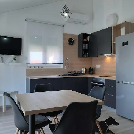 Lägenhet Pepina Vodice