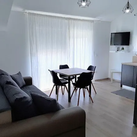 Pepina * Βόντιτσε