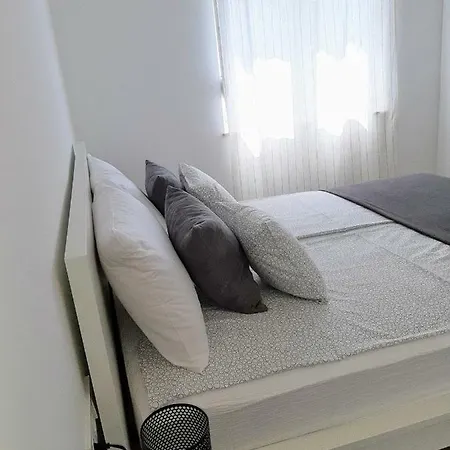 Lägenhet Pepina Vodice